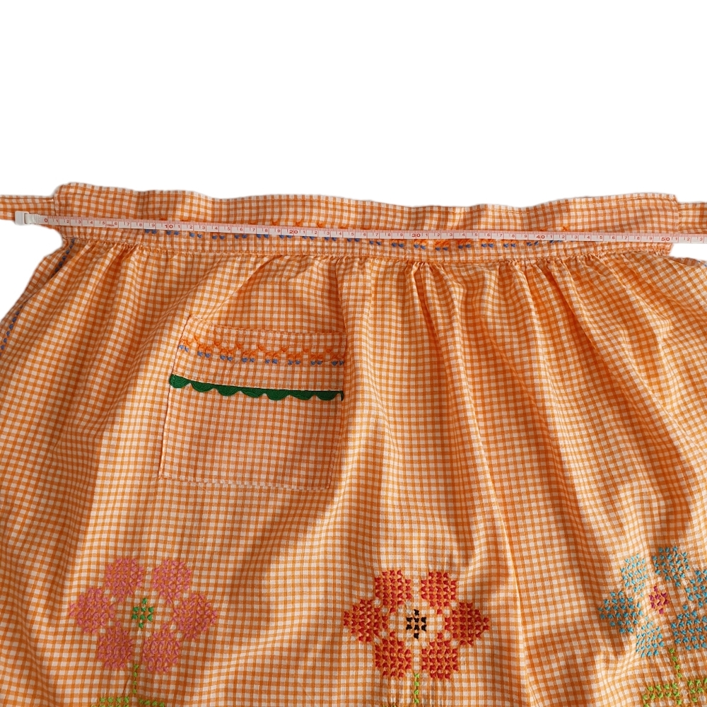 Vintage Handmade Gingham Orange Apron - Picture 5 of 9